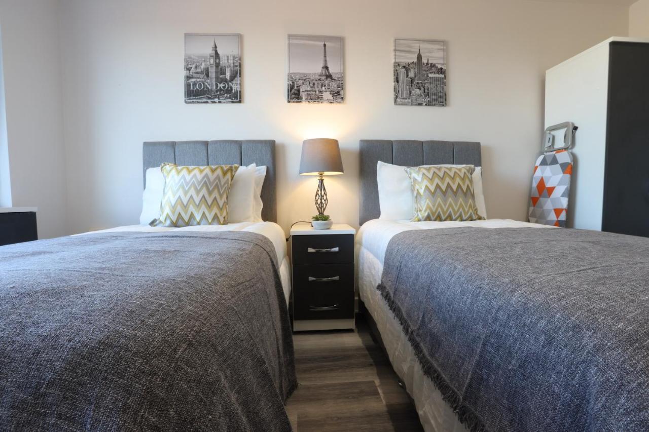 Birmingham Necairport Interchange Shortstay Homebase Zewnętrze zdjęcie