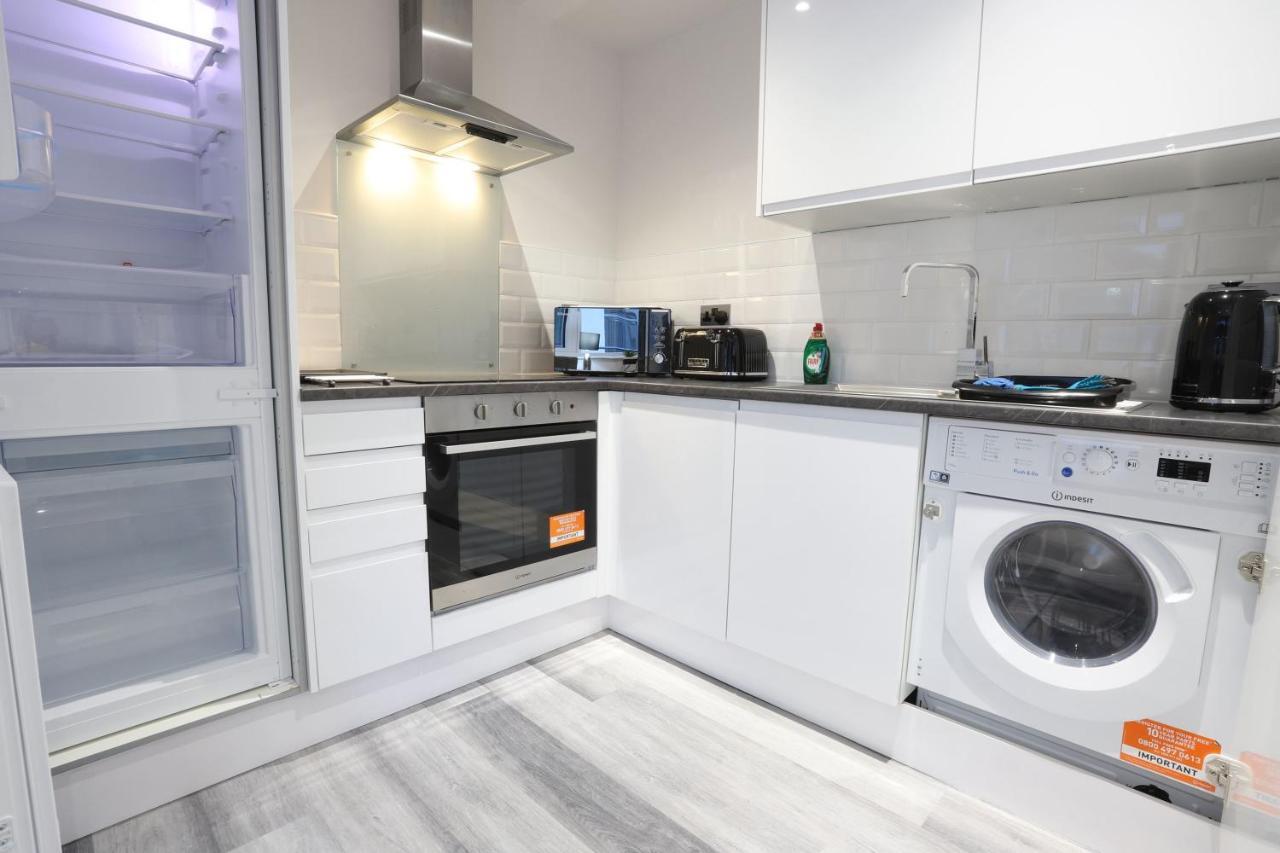 Birmingham Necairport Interchange Shortstay Homebase Zewnętrze zdjęcie