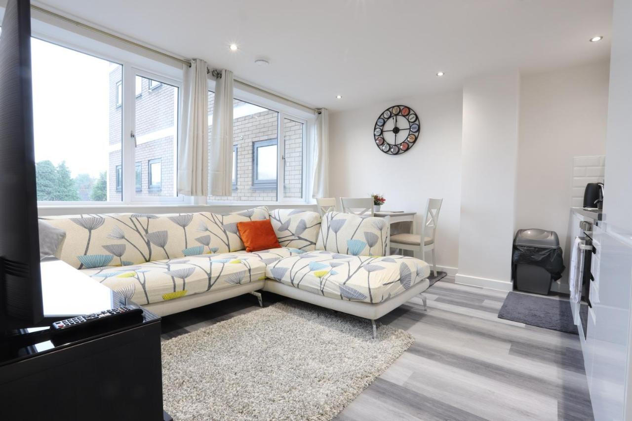 Birmingham Necairport Interchange Shortstay Homebase Zewnętrze zdjęcie
