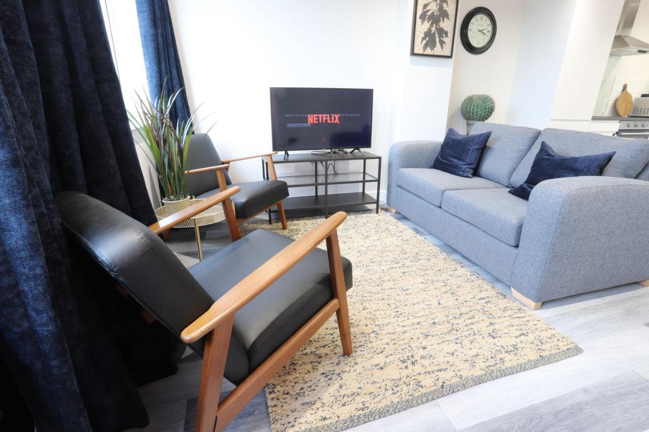 Birmingham Necairport Interchange Shortstay Homebase Zewnętrze zdjęcie