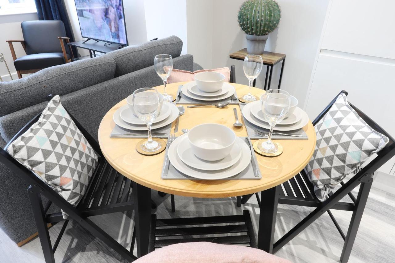 Birmingham Necairport Interchange Shortstay Homebase Zewnętrze zdjęcie
