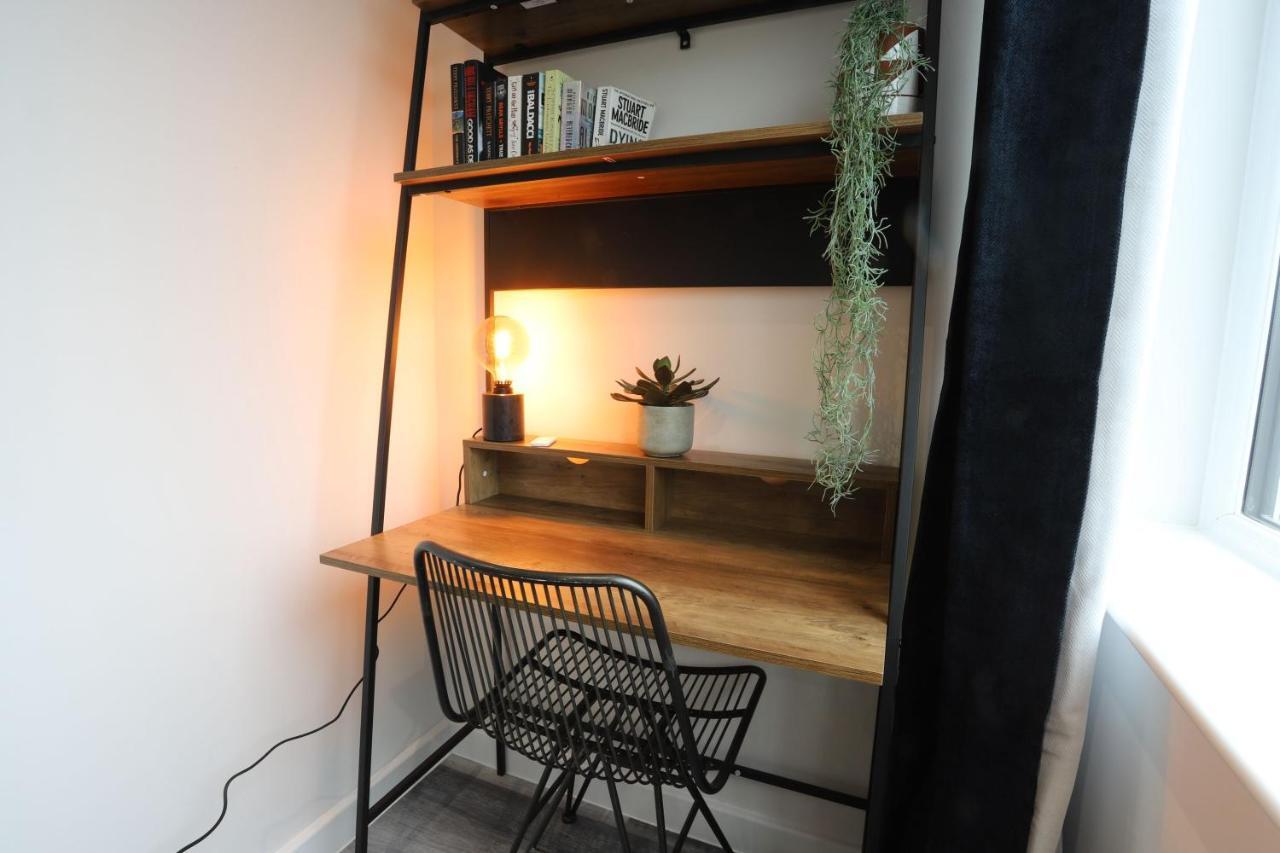 Birmingham Necairport Interchange Shortstay Homebase Zewnętrze zdjęcie