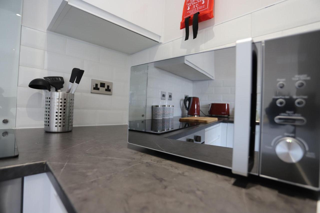 Birmingham Necairport Interchange Shortstay Homebase Zewnętrze zdjęcie